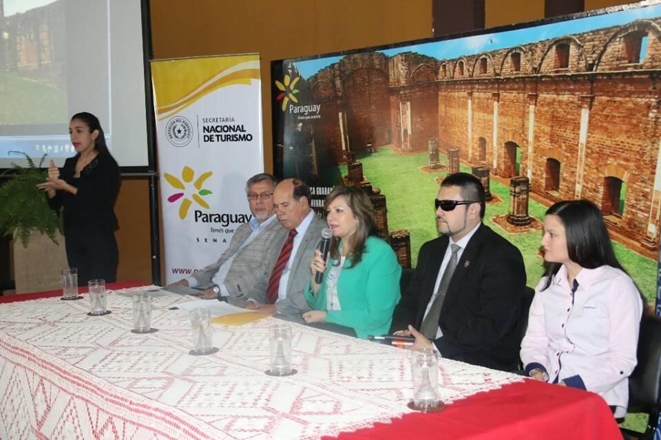 Lanzamiento del calendario de actividades por el mes del Turismo. Foto: Gentileza. 