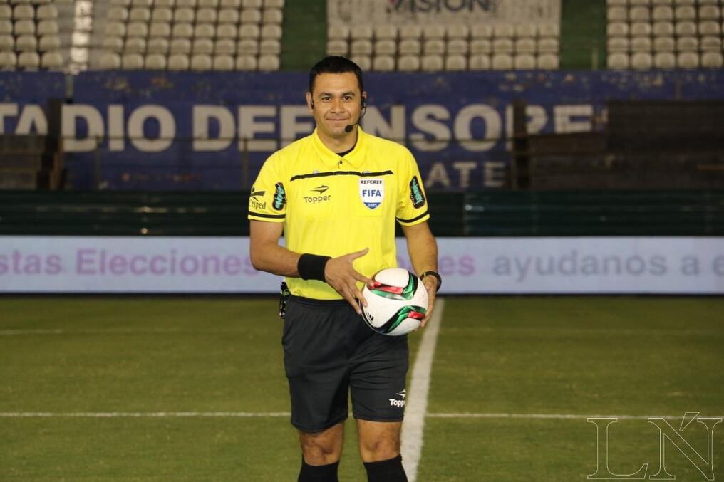 El sorteo favoreció a Ulises Mereles para el partido que bajará el telón de la temporada. Foto: Néstor Soto.