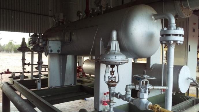 El caudal actual medido del pozo es de 27.200 m3 por día, y que la capacidad del compresor es de 600 m3/h.