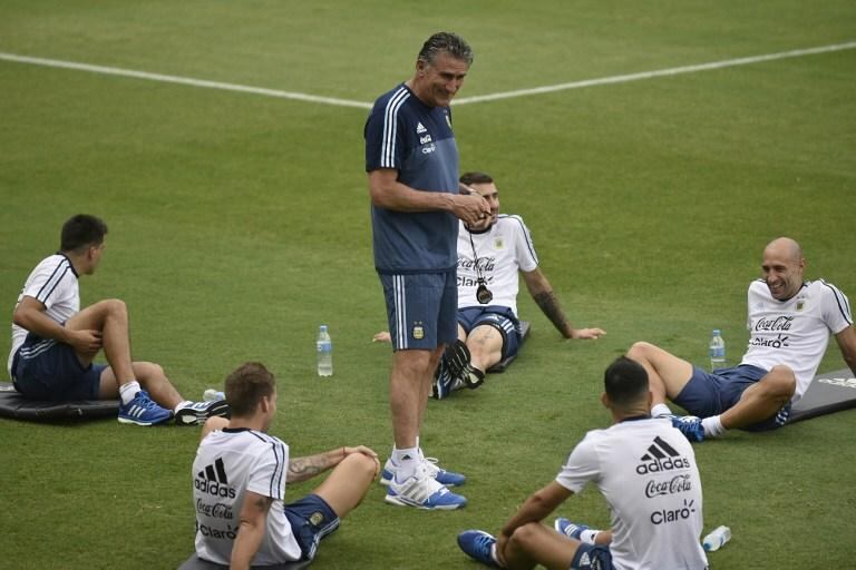El Patón Bauza tiene la seguridad de que conquistará el Mundial de Rusia. Foto: AFP.