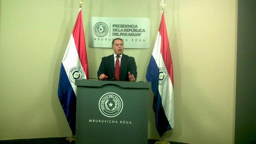 El abogado Norman Stanley dio los detalles de la presentación, en Mburuvicha Róga.