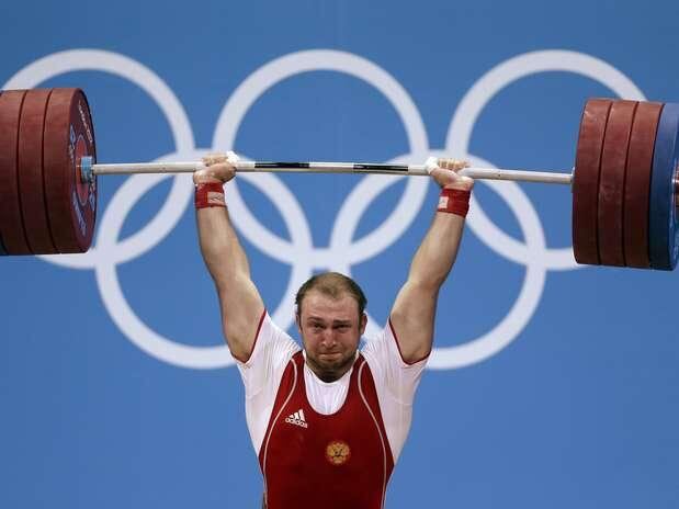 kazajo Ilya Ilyin, ha sido provisionamente suspendidos por haber dado positivo en controles antidopaje durante los Juegos de Londres 2012.