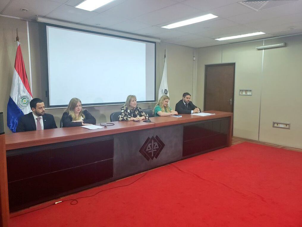 Grupo de fiscales que interviene en el caso Darío Messer. Foto: Prensa Fiscalía