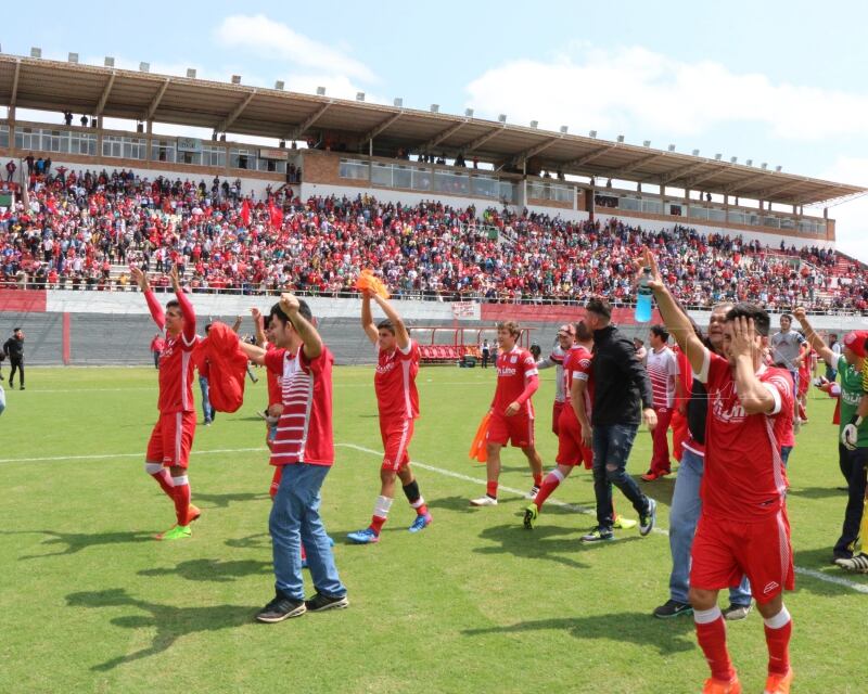 El Rojo del Este vuelve a Primera con toda la ilusión de mantenerse por varios años. Foto: Gustavo Galeano.