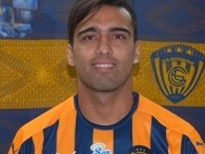 Adrián Fernández.