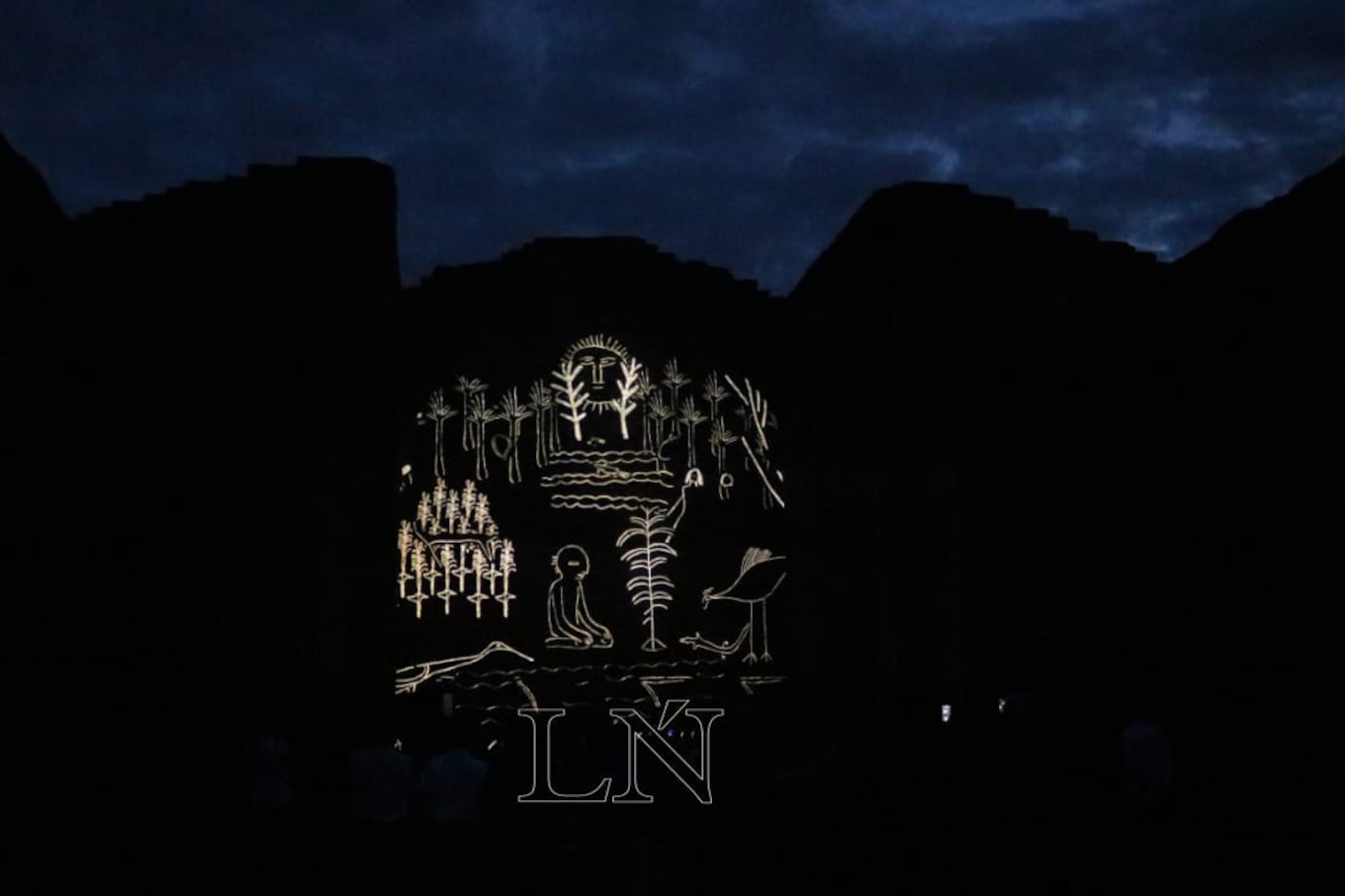 En la inauguración de las rampas accesibles de Tavarangüé se realizó la proyección del Mapping 3D.