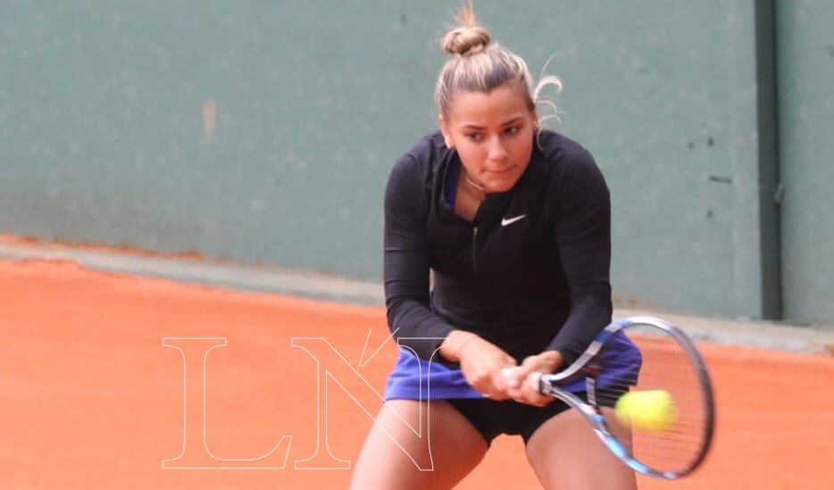La tenista paraguaya disputará este jueves un total de tres encuentros, dos en singles y uno en dobles. FOTO: Néstor Soto
