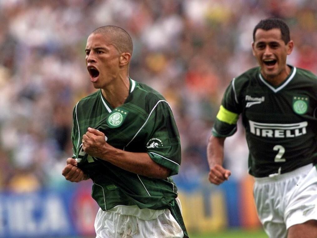 Alex con la '10', Arce con el brazalete de capitán. Juntos fueron líderes de un inolvidable Palmeiras.