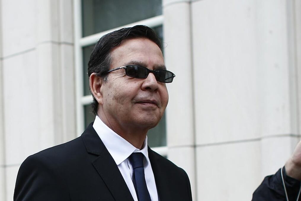 Rafael Callejas es acusado de haber recibido sobornos a cambio de la asignación a Media World, una empresa con sede en Florida.
