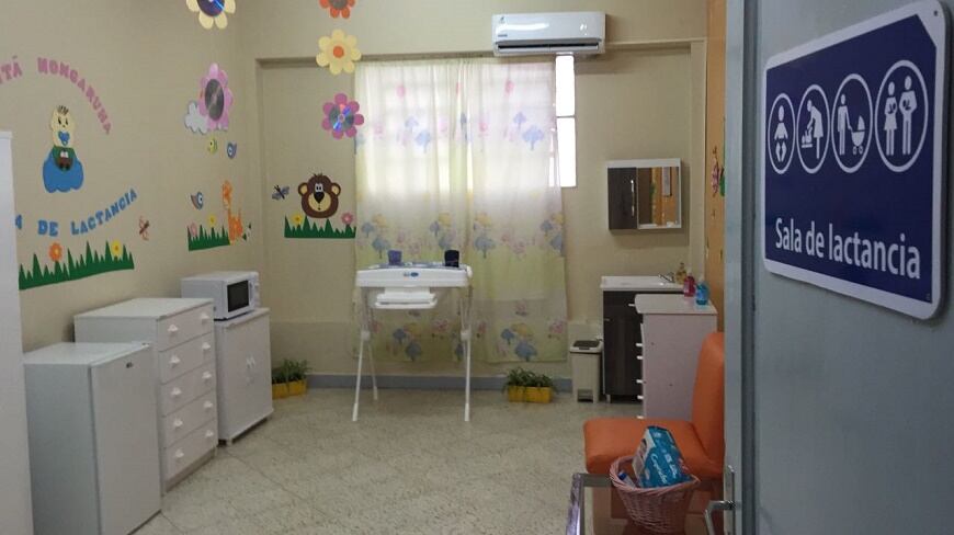 Se busca que todas las empresas tengan sala de lactancia materna. Foto: Ministerio de Salud.