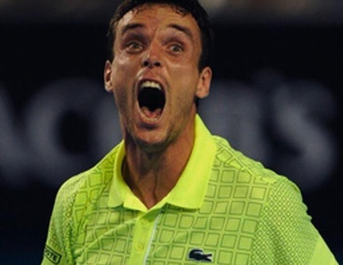 Roberto Bautista va por Nole.