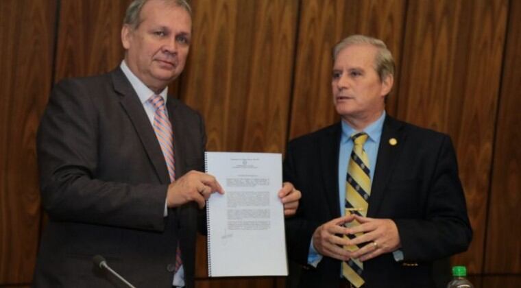 Mario Ferreiro y Dany Durand. Foto: Municipalidad de Asunción.