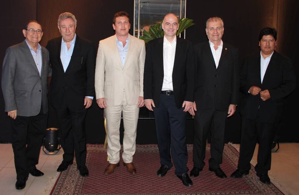 Cena en honor del  titular de la FIFA, Gianni Infantino