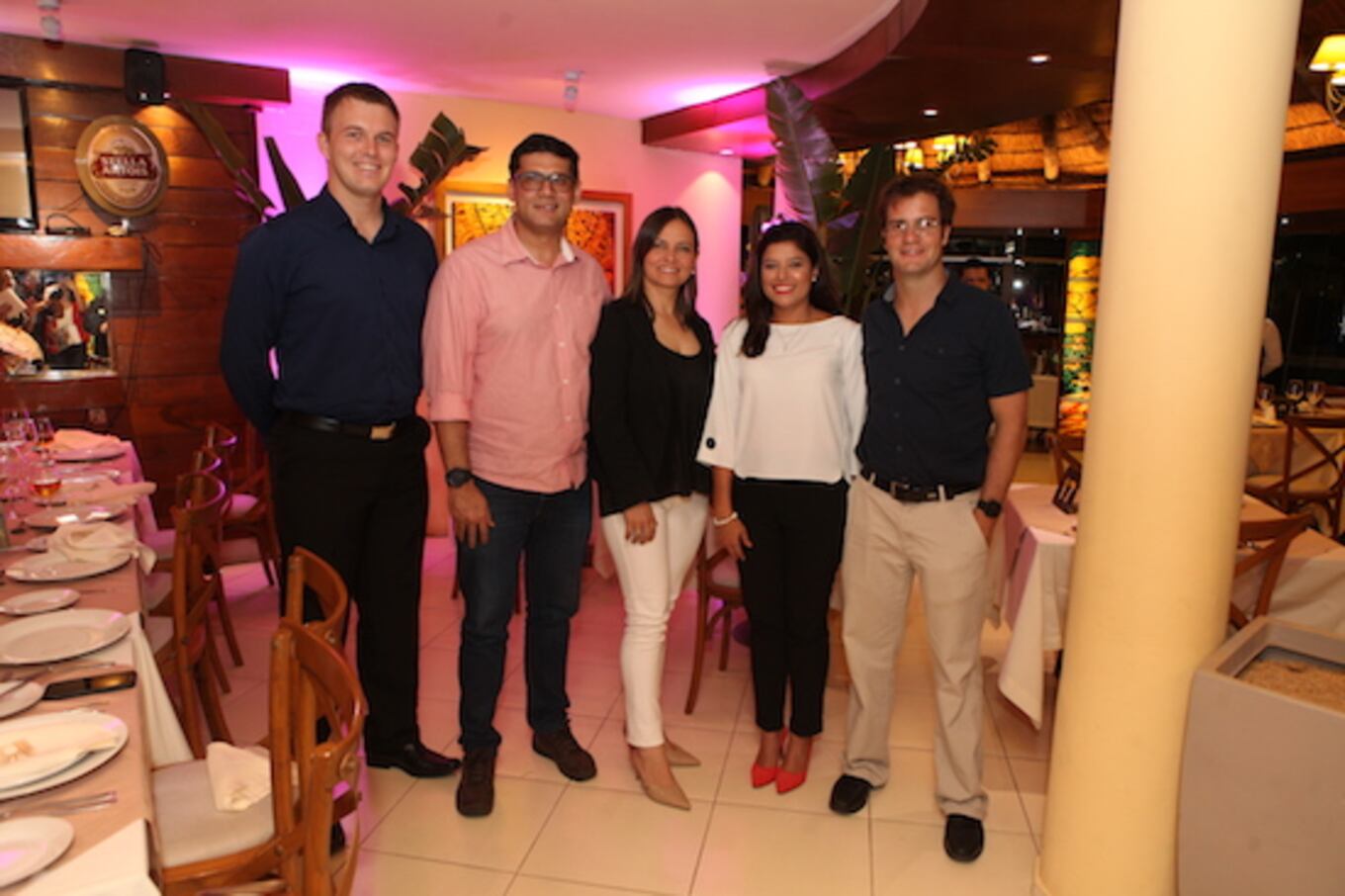 Matthias Klassen, Óscar Morínigo, Myriam Solís, Celeste González y Diego Planás.