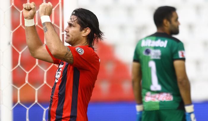 Guillermo Beltrán goleador de Cerro Porteño.