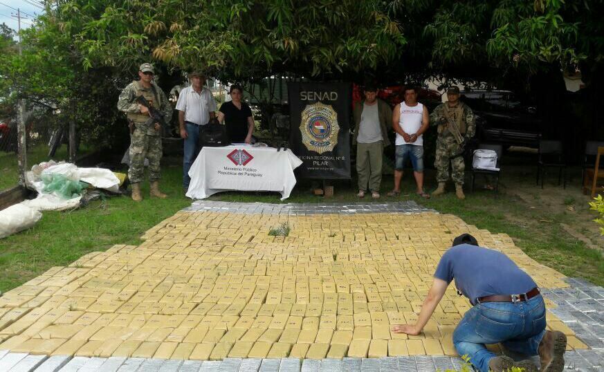 En la camioneta del intendente de Laureles hallaron 611 kilos de marihuana.