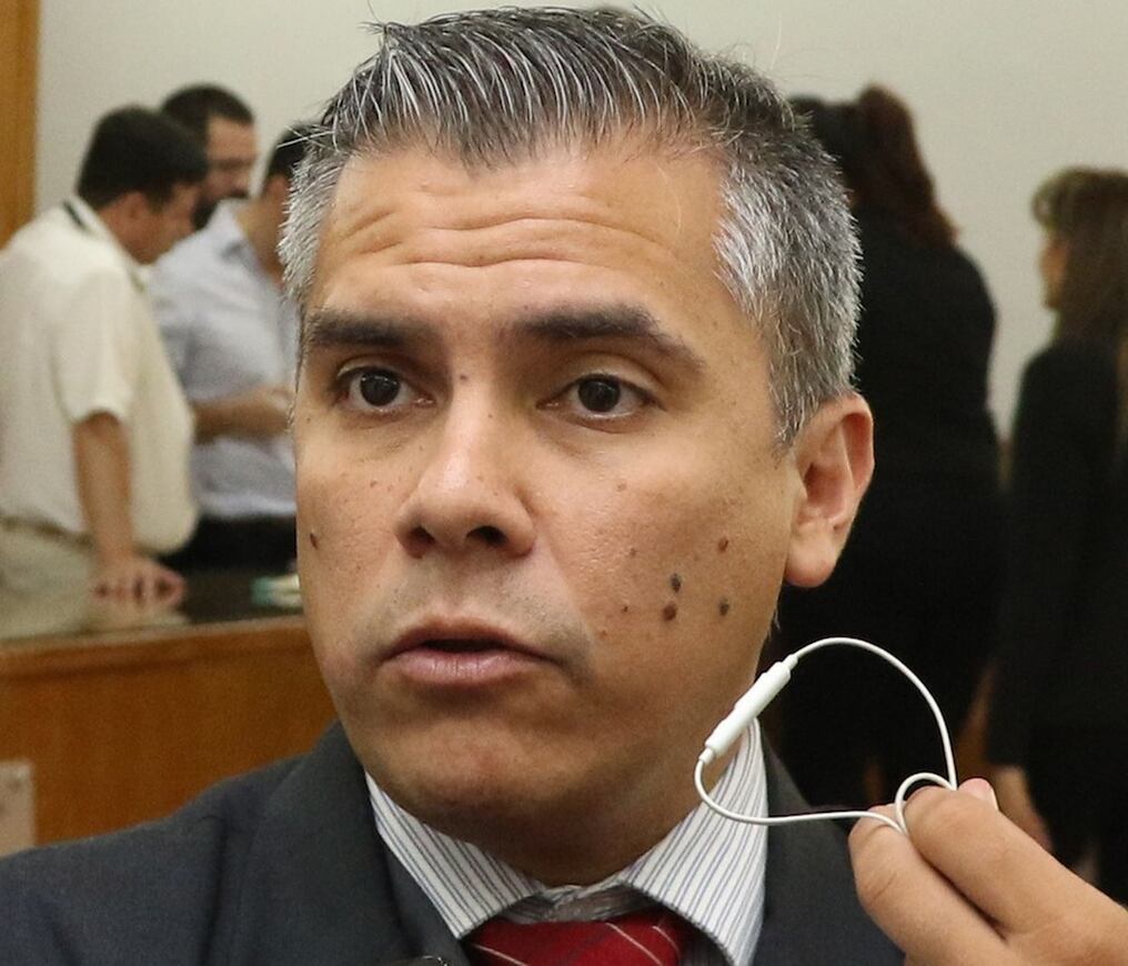 El abogado González dijo que hay una nueva presentación contra Llanes, interventora de la gestión de Sandra Mc Leod.