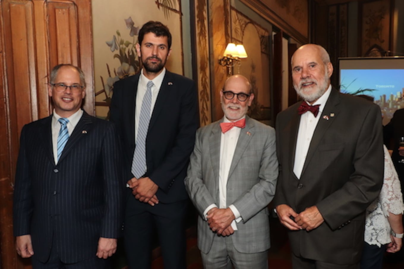 Patrice Laquerre, Jorge Vidovich; embajador de Canadá, David Bruce Usher, y Juan Speratti.