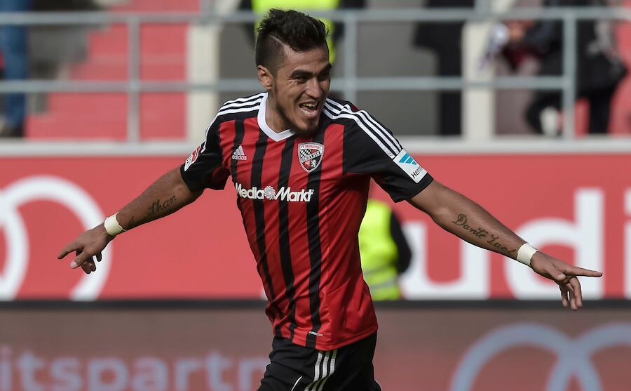 En dos semanas, el delantero paraguayo se destacó marcando cuatro goles. Foto: AFP.