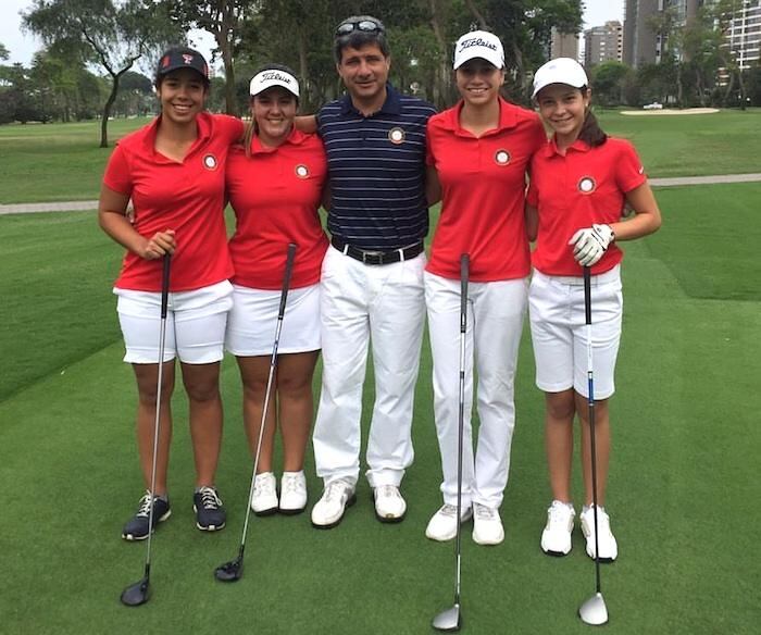 Sofía García (Izq. a der.) Paloma Vaccaro, Arnaldo Acosta, Milagros Chávez y Giovanna Fernández, conforman el team nacional.