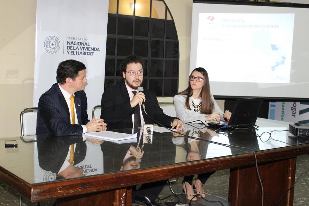 La Senavitat realizará vericación de datos a los pobladores de Zeballos Cué. Foto: Gentileza