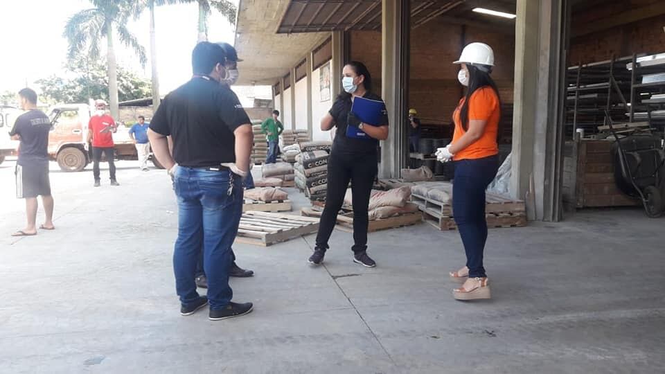 Fiscalizadores del Ministerio de Trabajo verificaron más de 400 empresas. Foto: Gentileza