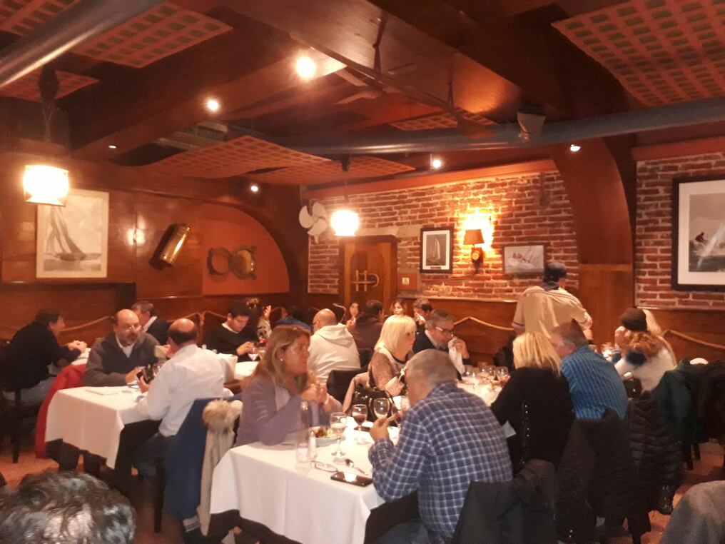 Las reservas estuvieron llenas y la fecha del Día de los Enamorados dinamizó a los restaurantes. Foto: Gentileza.