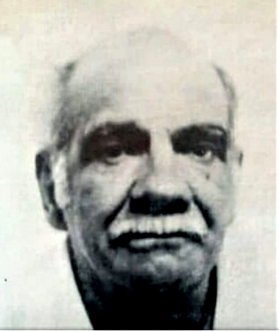 Un gran protagonista de la radiofonía paraguaya, Jesús Amado Recalde, periodista, poeta, escritor y glosista, imprimió su sello periodístico a Radio Teleco a partir de los años 60.