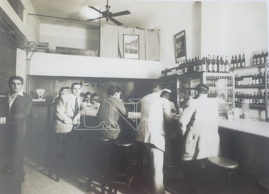 Lido Bar. Asunción, 1953.