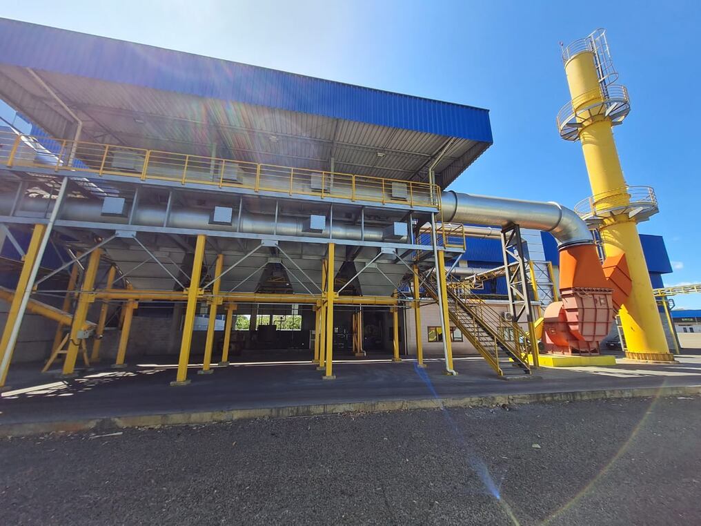 La empresa brasileña Pioneiro Ecometales SA procesa material reciclado en su planta asentada en Colonia Yguazú. Foto: Gentileza.