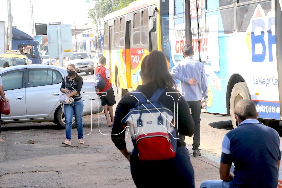 Dichas empresas de transporte cubren itinerarios importantes entre Capiatá, San Lorenzo, Fernando de la Mora, Lambaré, Limpio y Asunción. Foto: Archivo.