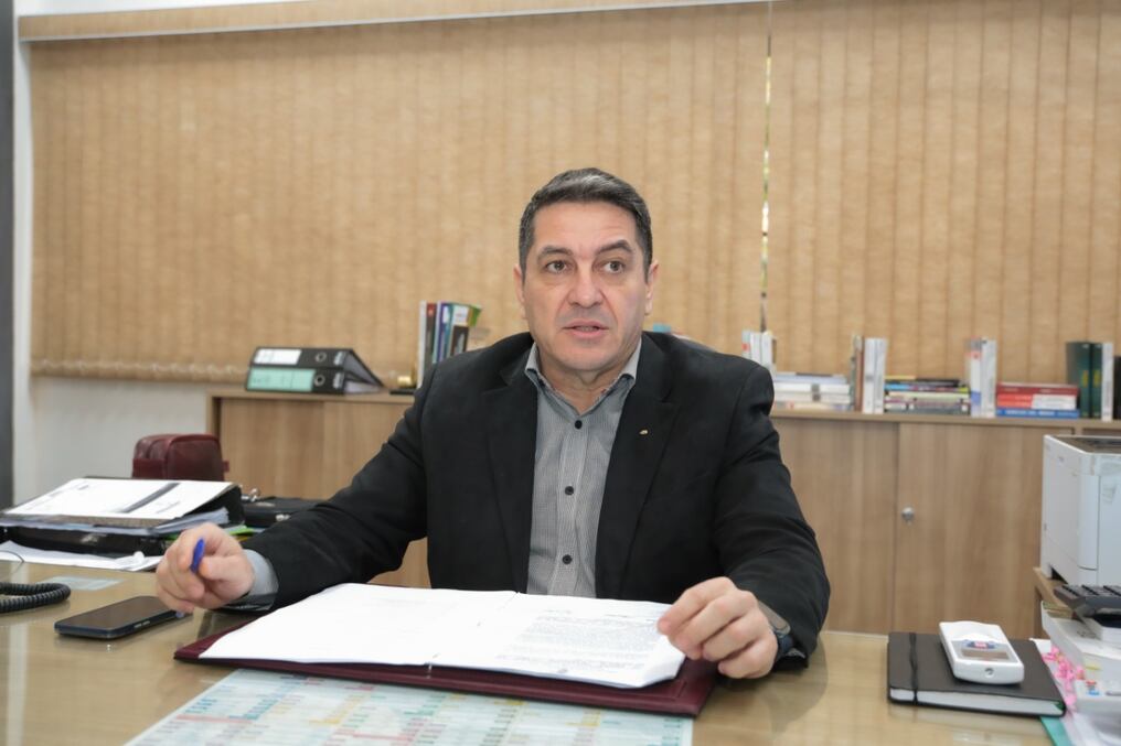 Christian Ruíz Díaz, director de Financiamiento Político del TSJE, comentó que la ceremonia para la entrega de títulos a los candidatos electos será realizada la próxima semana. Foto: Gentileza