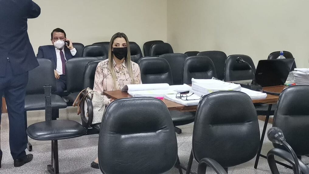 El Tribunal de Sentencia dispuso igualmente el comiso de varias avionetas y el inmueble de hangar donde se realizó el procedimiento fiscal. Foto: Gentileza.