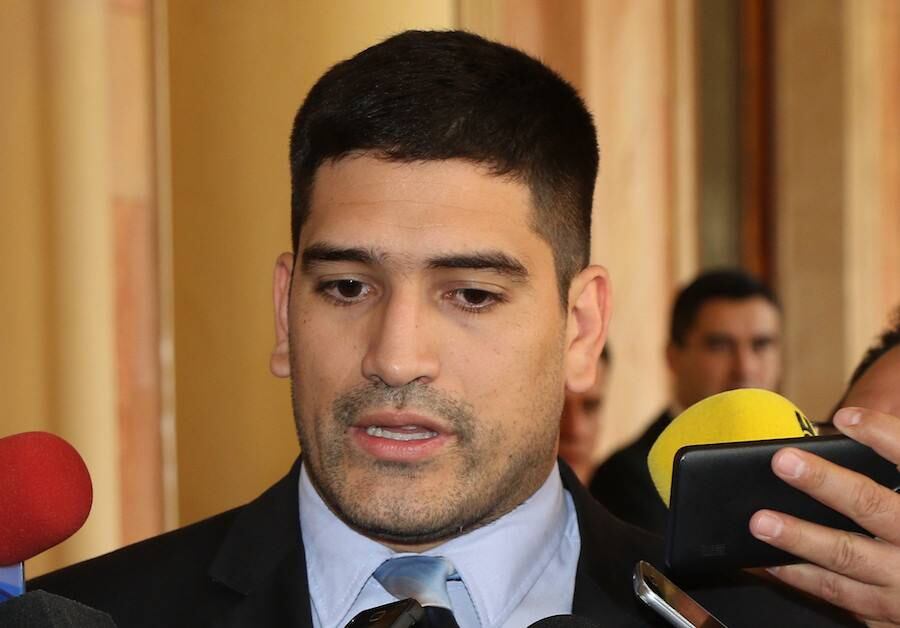 Mauricio Espínola responsabilizó al presidente del Partido Liberal, Efraín Alegre, y al senador del Frente Guasu, Fernando Lugo, de las manifestaciones en contra de la gestión del presidente de la República. Foto: Archivo.