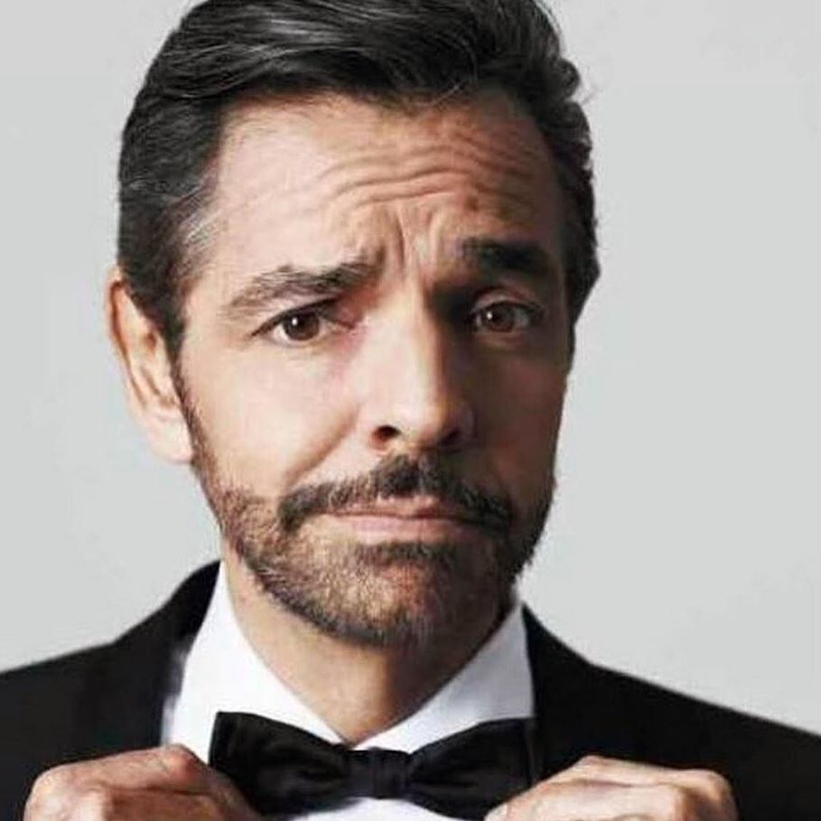 Debido al lamentable hecho, el actor y comediante mexicano se someterá a una delicada operación que requerirá de un largo proceso de rehabilitación, por lo que se mantendrá fuera de los flashes y las diferentes plataformas por un buen tiempo. Foto: Gentileza.