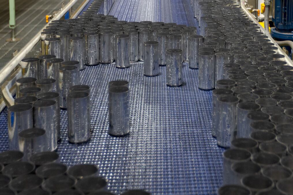 Ball provee soluciones innovadoras y sostenibles de envases de aluminio a varios segmentos. Foto: Gentileza. 