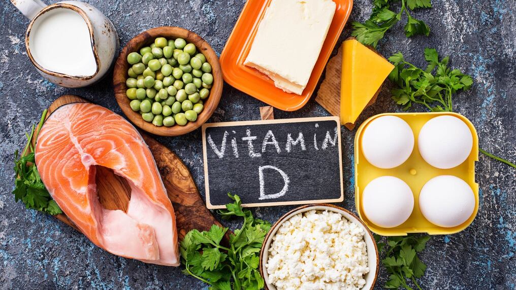 La vitamina D mantiene los huesos, dientes y músculos saludables. La conseguimos del sol, carnes rojas, yema de huevo y pescados grasos. Foto: Archivo (Ilustrativa)