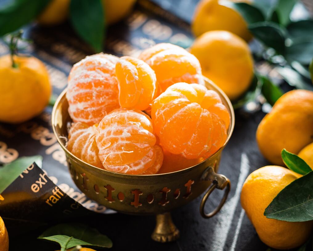 El Circuito de las Mandarinas será en el Centro Experimental de Recursos Medicinales (CERM) de Itacurubí de la Cordillera, donde los visitantes podrán dar un paseo en el campo y degustar toda clase de productos hechos a base de mandarinas. Foto: Pexels.