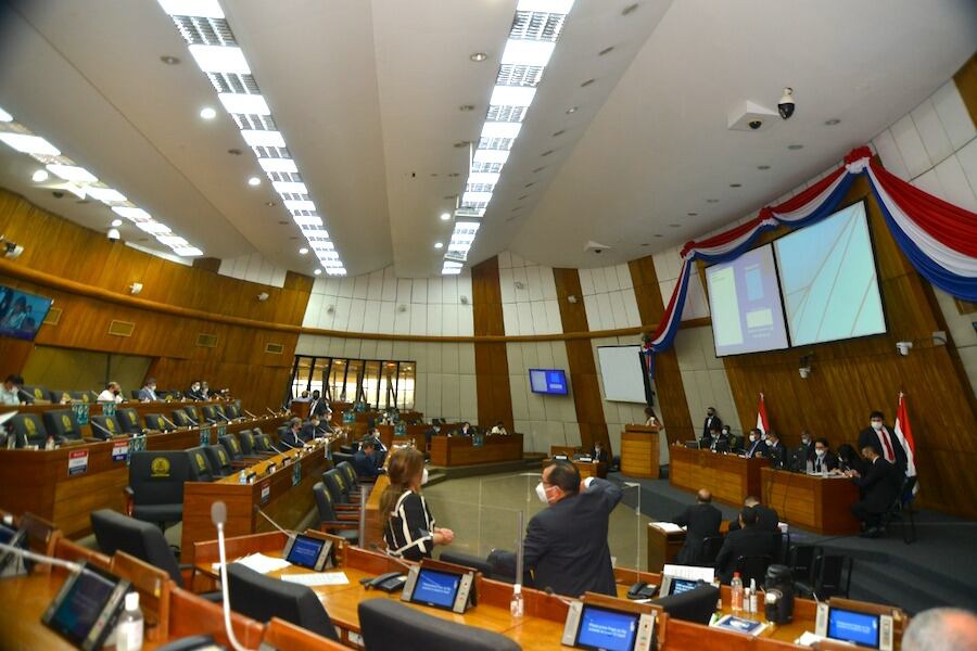 El presidente de Diputados, Pedro Alliana, descartó que haya sido ilegal el cambio, puesto que se tuvo el aval incluso de las bancadas de la oposición. Foto: Gentileza.