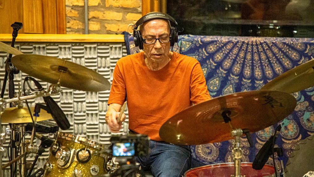 “Toti” Morel
se presentará
con un
ensamble
junto a Bla
ble bli blo
blues Band.