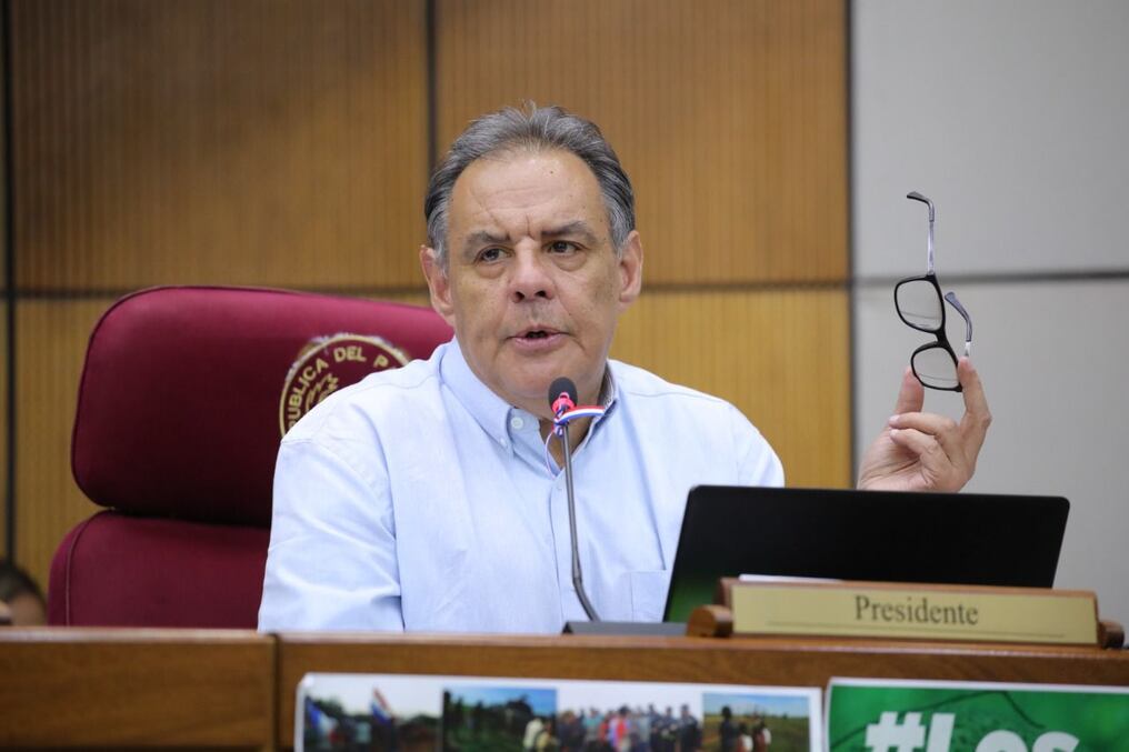 Hugo Richer señaló que existen condiciones diferentes a las del 2018 cuando Fernando Lugo apoyó a Efraín Alegre en su candidatura a la Presidencia. Foto: Gentileza.