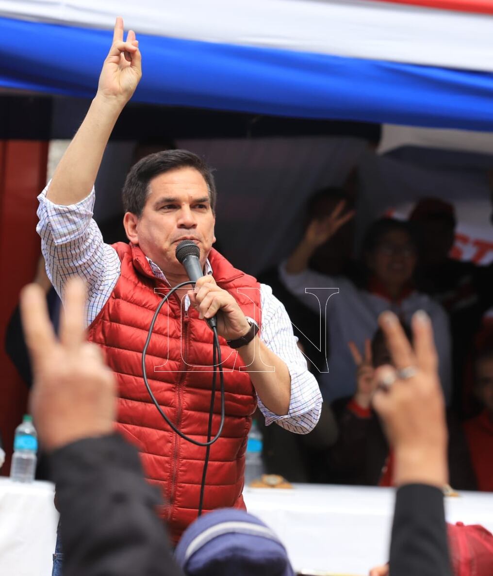 El jefe departamental de Paraguarí lamentó la ingratitud del presidente de la República con el movimiento Honor Colorado. Foto: Archivo.