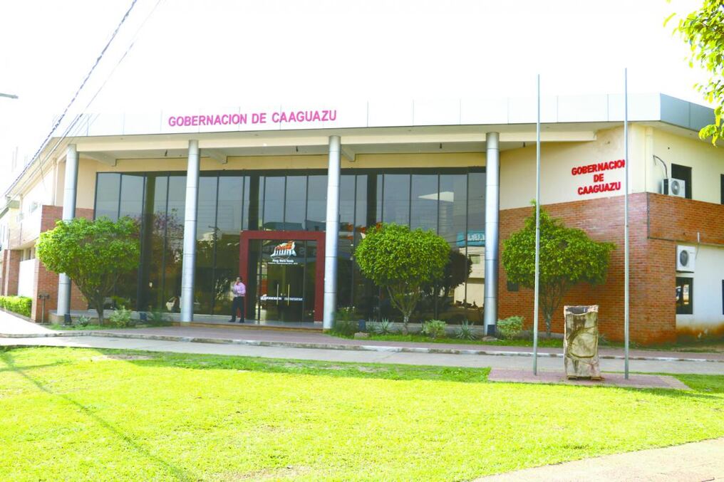La Gobernación de Caaguazú hizo caso omiso al decreto presidencial que reglamenta el Presupuesto General de la Nación. Foto: Gentileza.