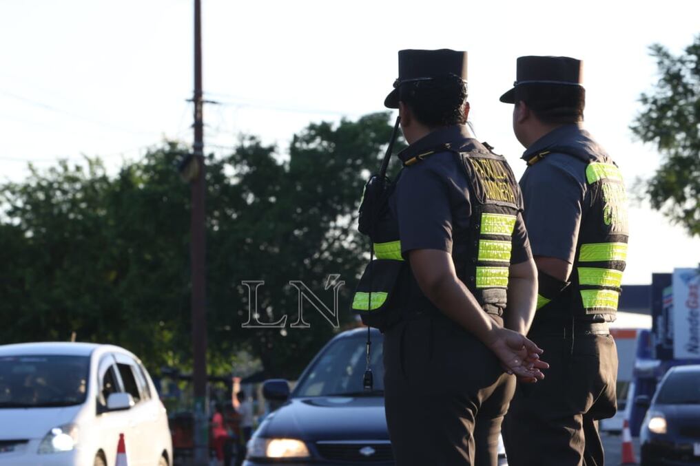 Los controles se realizarán frente a los cuarteles de la Caminera y en distintos puntos del país de manera aleatoria. Foto: Nadia Monges.