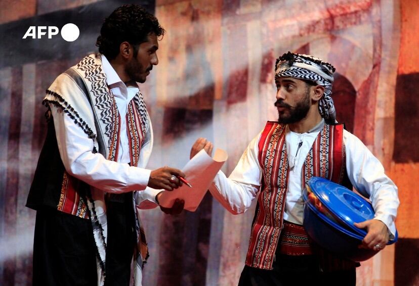 “Yemeni Film” es una obra de teatro cómica sobre las dificultades de los artistas locales en el contexto actual del país. Foto: AFP.