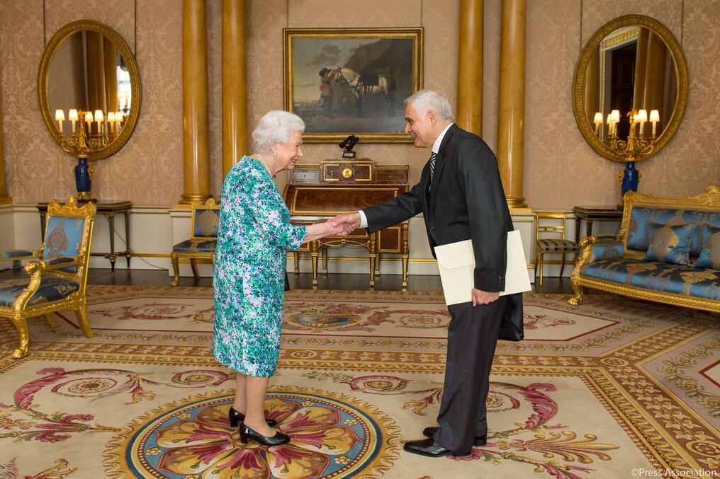 El Grupo Nación conversó con Genaro Pappalardo, embajador paraguayo ante el Reino Unido, quien presentó sus credenciales a la reina Isabel II en 2017. Foto: Archivo.