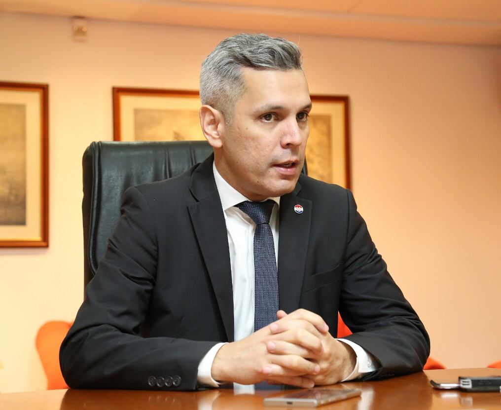 El viceministro de Economía, Humberto Colmán, afirmó que la austeridad se verá reflejada en los gastos financiados con recursos de Fuente 10 (proveniente de impuestos). Foto: Archivo.