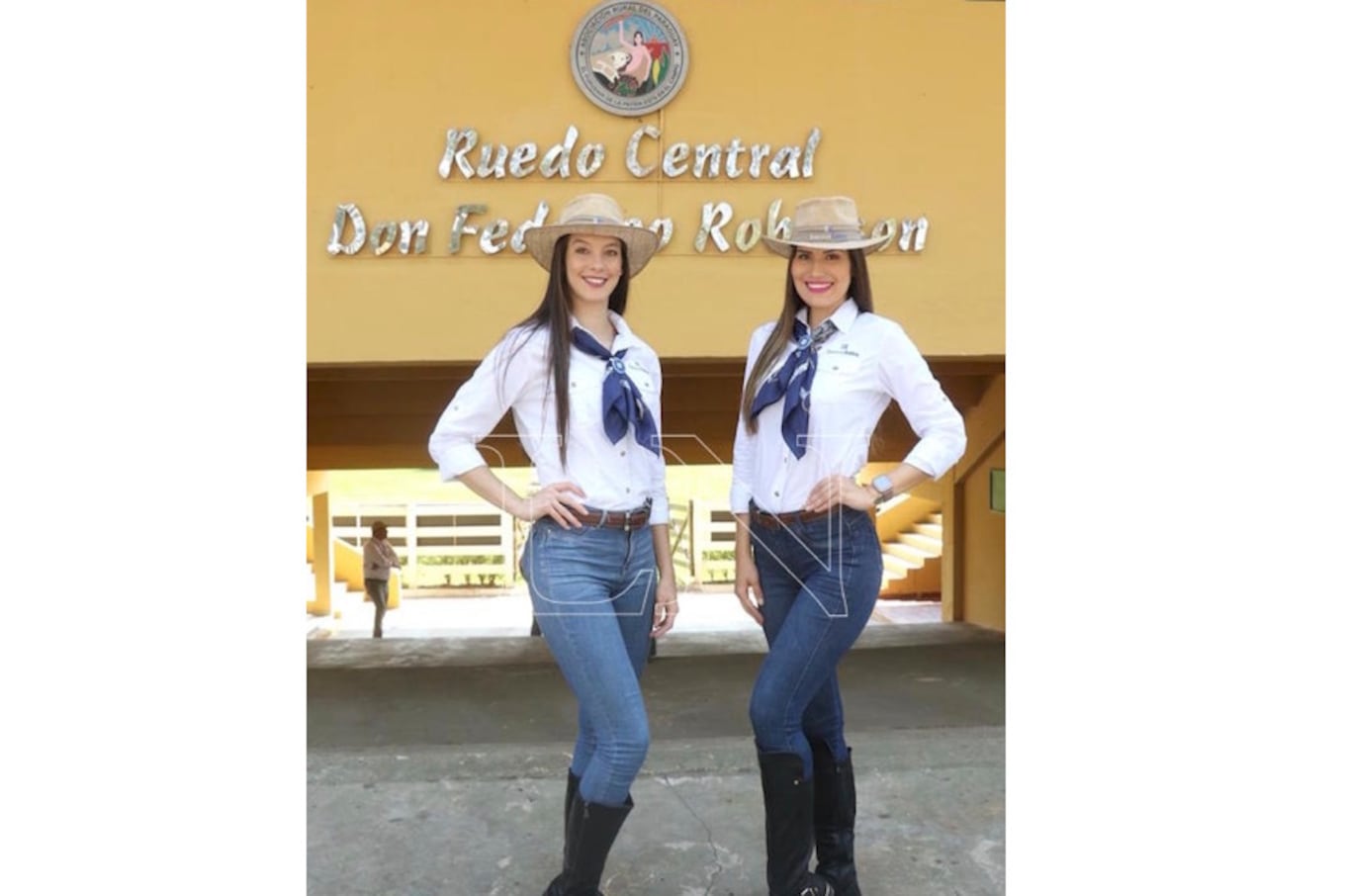 Virginia Daurelle y Ana Insfrán.FOTO:PÁNFILO LEGUIZAMÓN