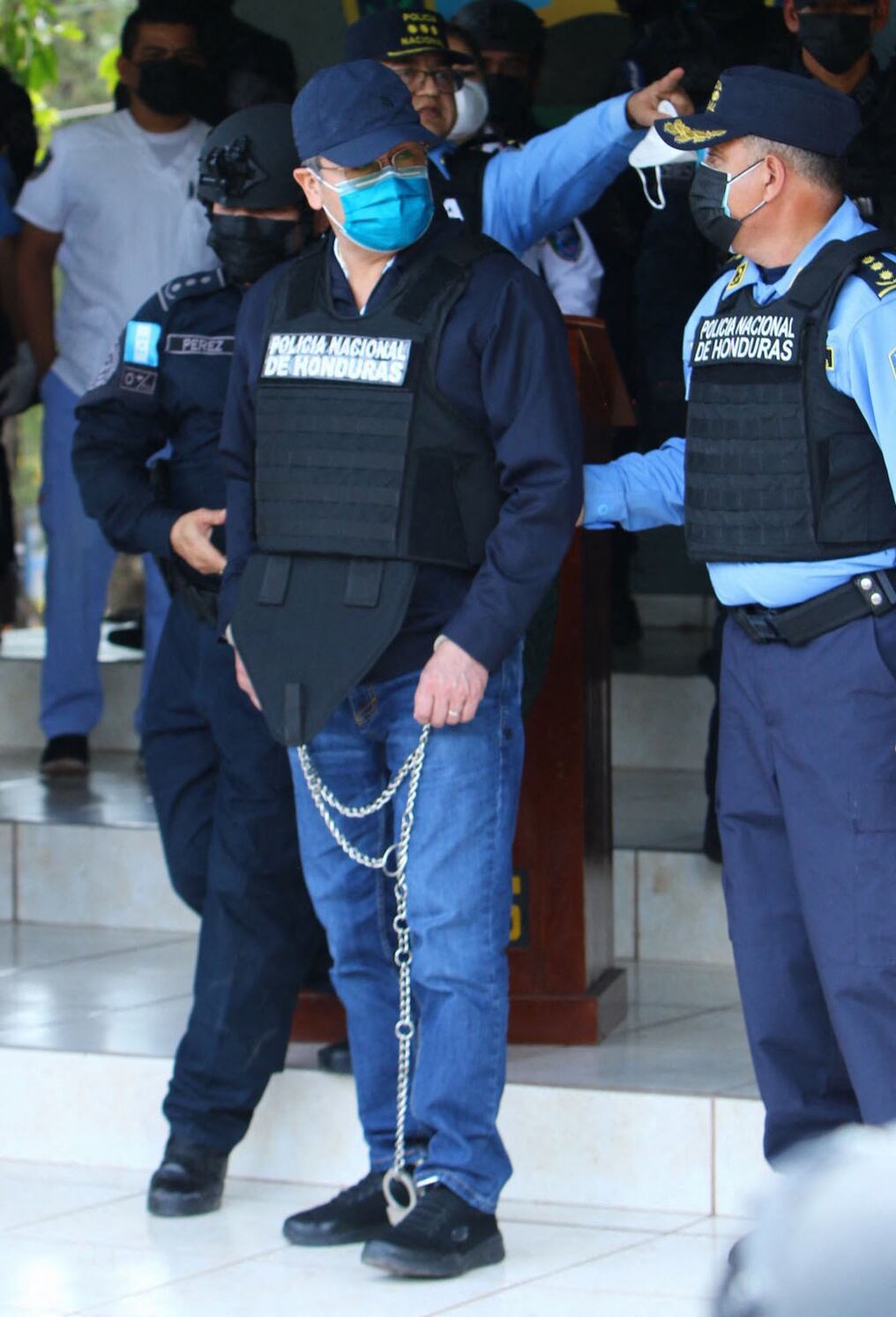 El expresidente hondureño Juan Orlando Hernández, que dejó el cargo el mes pasado, fue detenido el mes pasado sin oponer resistencia. Foto: AFP.