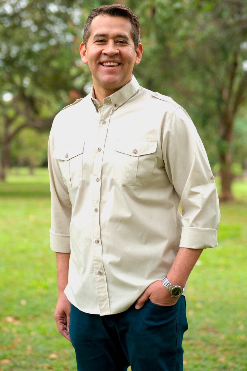 “Motivaciones existen muchas, pero las principales son dos: el hartazgo y angustia por el futuro de mi país”, señaló el aspirante a la diputación Stephan Vysokolán. Foto: Gentileza.